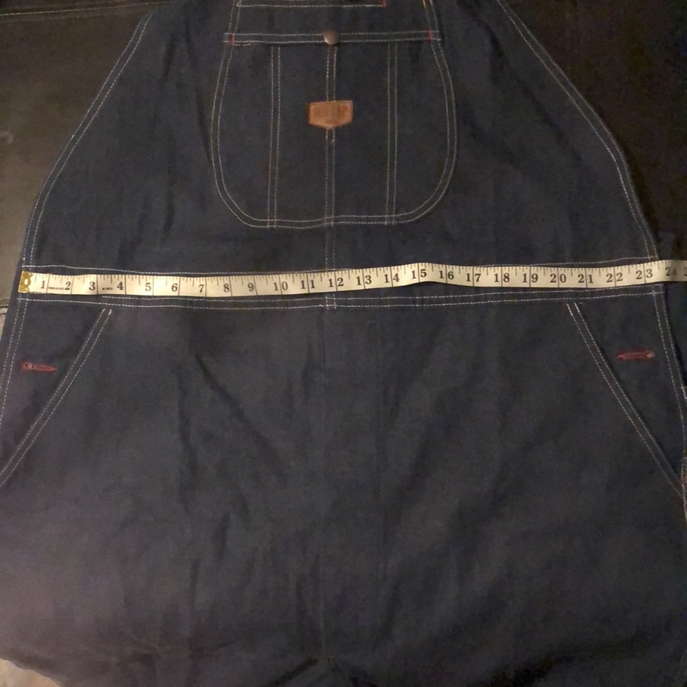 Red lap men’s denim bib overall. - Picture 7 of 7
